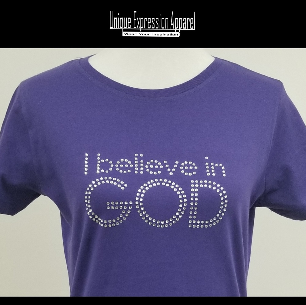 "I believe in God" dressy purple graphic tee